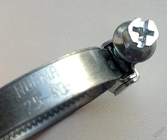 Хомут металічний