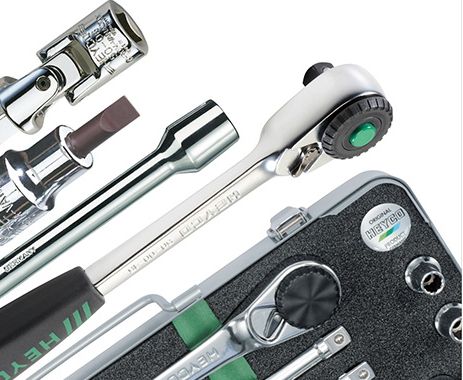 Торцеві ключі (головки), тріскачки, набори