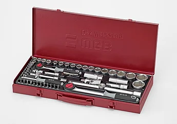 Торцеві ключі (головки), тріскачки, набори